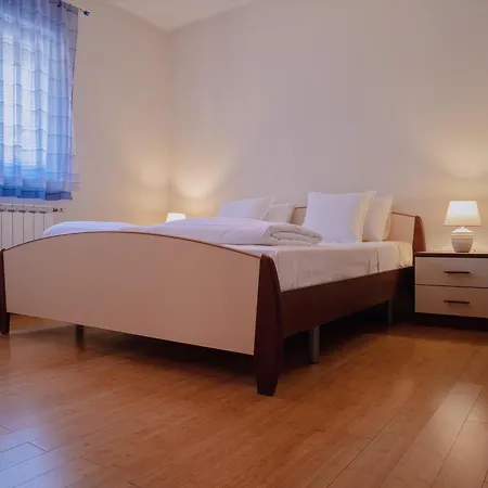 Millrose House Villa